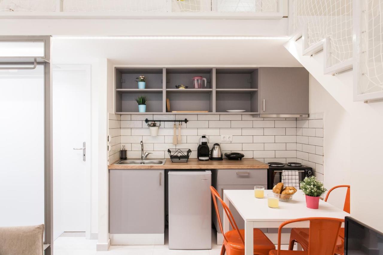 Relax In This Funky Loft Next To Metro! Athen Eksteriør bilde